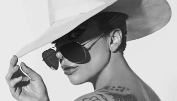 "Con mi nueva música estoy siguiendo mi corazón" - Lady Gaga a EW
