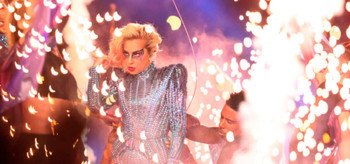 Performance de Lady Gaga en el halftime show del Super Bowl 51 (2017)