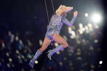 Lady Gaga logra hacer record de audiencia con su halftime show de la Super Bowl 51