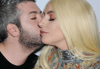 Brandon Maxwell le dedica unas emotivas palabras a Lady Gaga