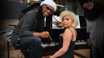 Nile Rodgers defiende a Gaga de quienes la critican