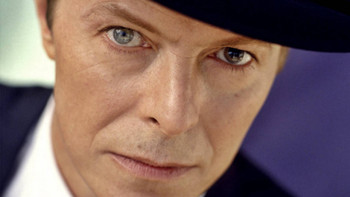 Muere David Bowie