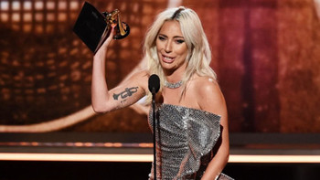 REVIVE el momento: Lady Gaga Grammy  "Mejor Interpretación Pop de Dúo/Grupo"